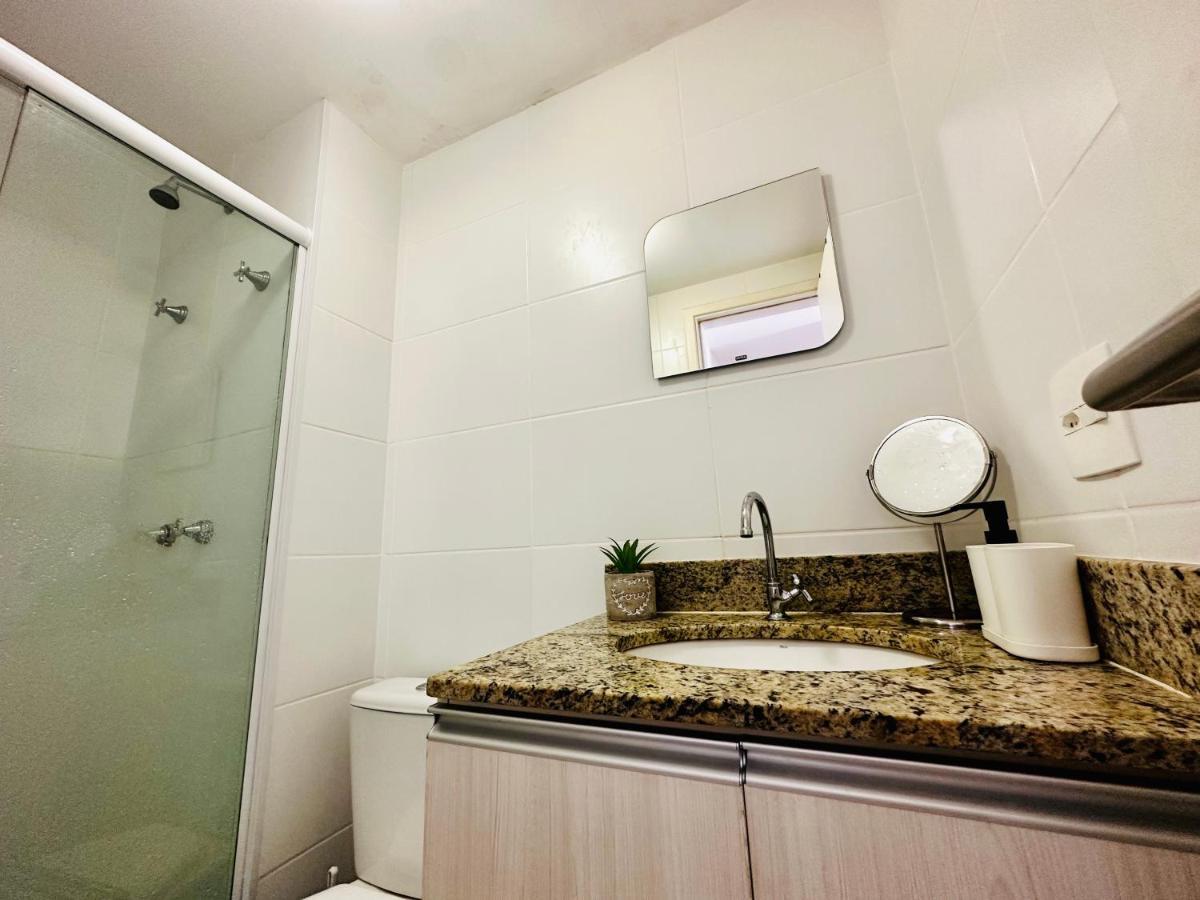 Mediterrâneo 507 - Todo Equipado, Suíte com Ar Split, Churrasqueira na Varanda, Internet 240MB WiFi, Estacionamento Grátis, a 1 Km das Praias Cabo Frio Esterno foto