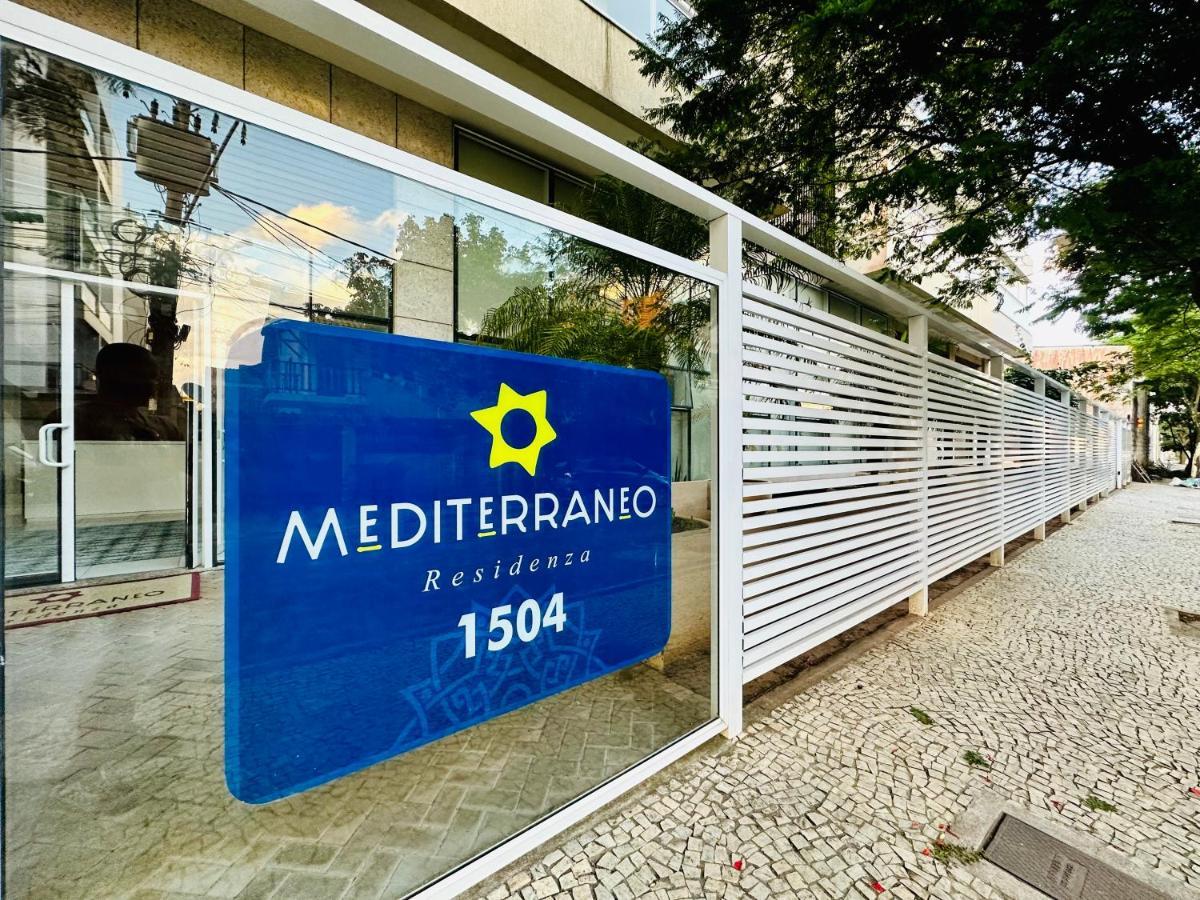 Mediterrâneo 507 - Todo Equipado, Suíte com Ar Split, Churrasqueira na Varanda, Internet 240MB WiFi, Estacionamento Grátis, a 1 Km das Praias Cabo Frio Esterno foto